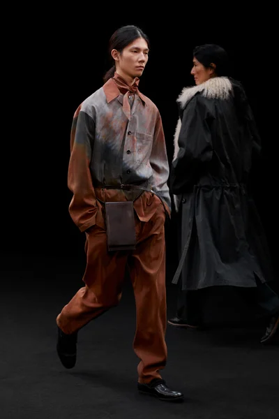 Look 51